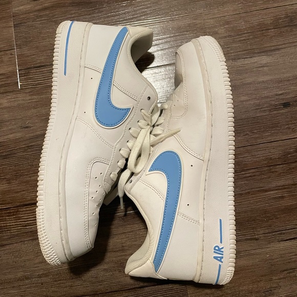 Nike Air Force - Blue and White - Picture 2 of 8